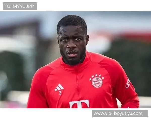 拜仁训练人数不足仅四名一线队员参与三名为门将情况堪忧