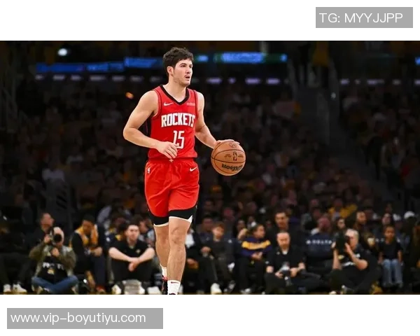 谢泼德虽身高不足1米9却展现惊人跳投能力KD身边空位三分机会频频出现