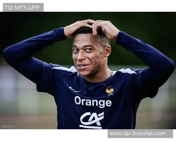 姆巴佩年薪三成直接支付母亲每年不低于450万欧元引发热议